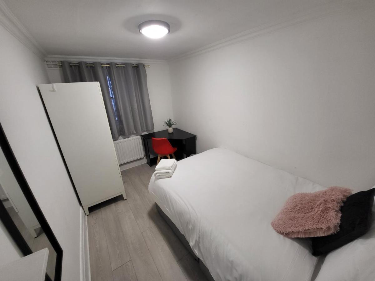 לונדון Cosy Apartment By Clapham South Underground! מראה חיצוני תמונה